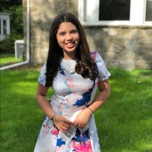 Meet your Posher, Atara